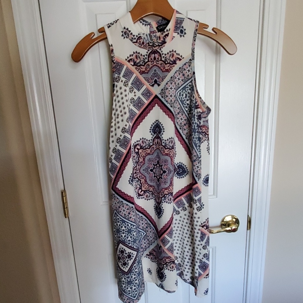 Mini dress